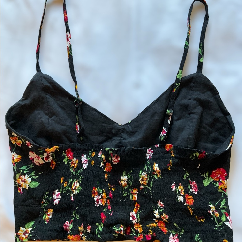 Floral cropped tank - Picture 2 of 3